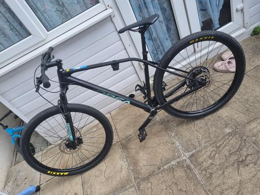  — ORBEA H30 MOUNTAIN BIKE