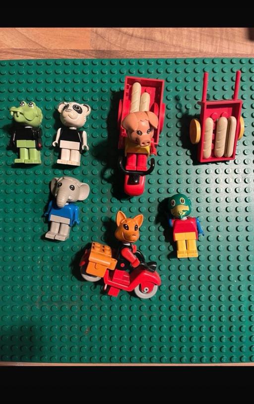  — Lego vintage animal legos