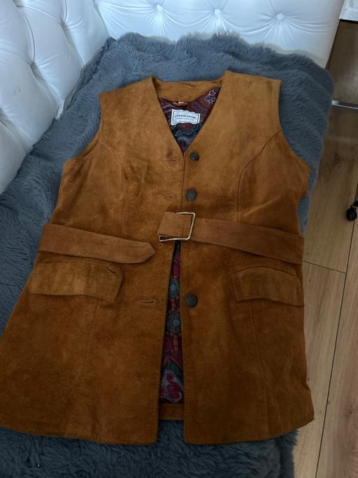  — Suede long waist coat