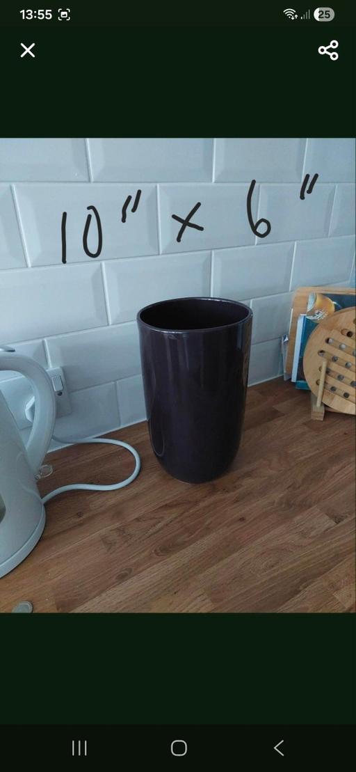  — QUALITY VASE..EXCELLENT CONDITION..