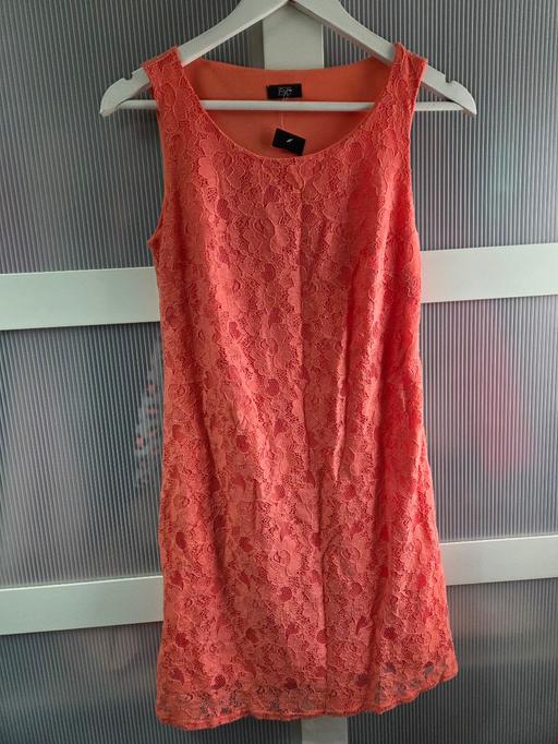 — 🌟NEW🌟 Size 8 F&F coral dress