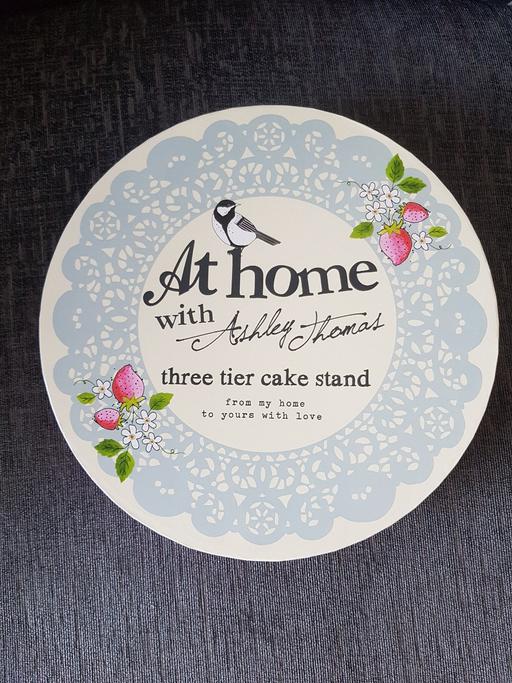  — REDUCED: NEW Ashley Thomas 3 tier cake stand