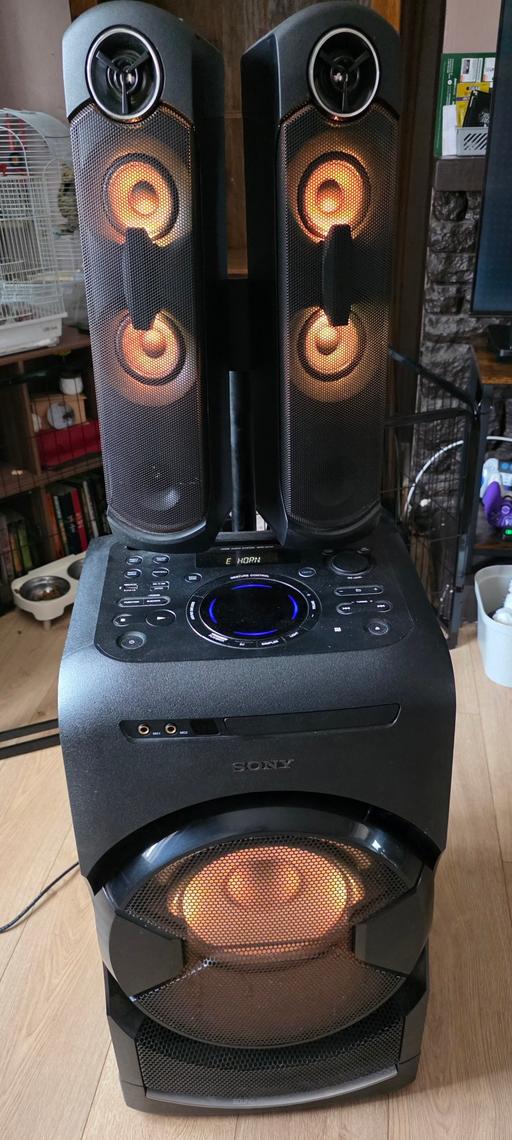  — The SONY MHC-GT4D Megasound DJ Party Subwoofe