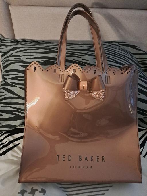  — new tedbaker bag large size