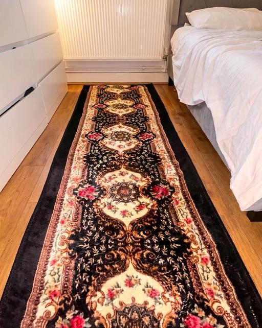  — Classic Vintage Persian Style Hallway rug