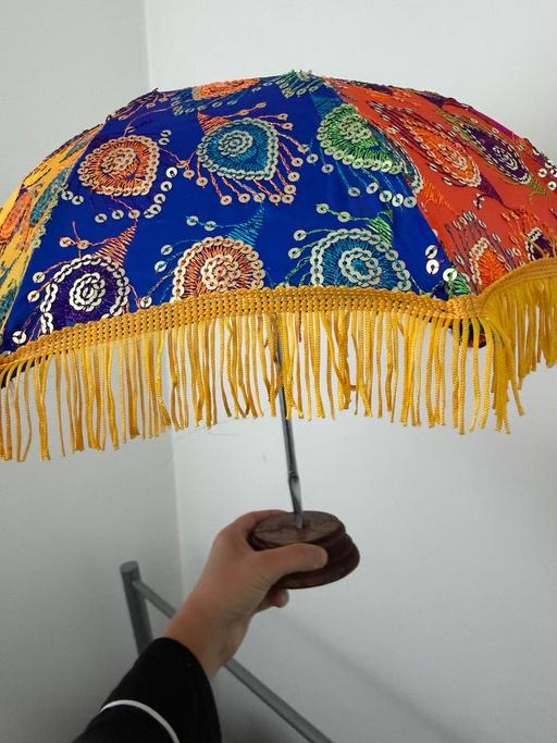  — Small mehndi umberella