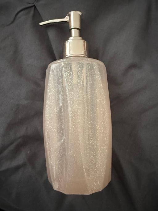  — Soap dispenser