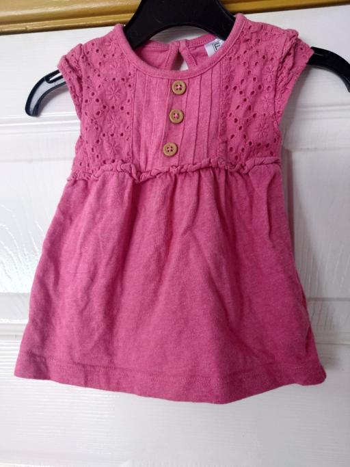  — Baby girls pink top size up to 1 month