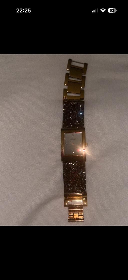  — Seconda Seksy stoned watch