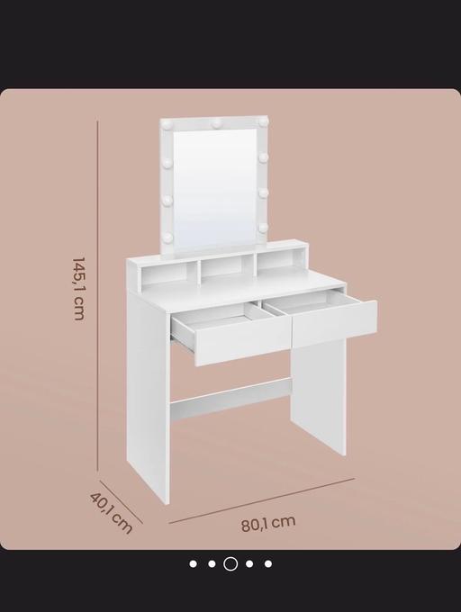  — Atila Dressing Table with Mirror