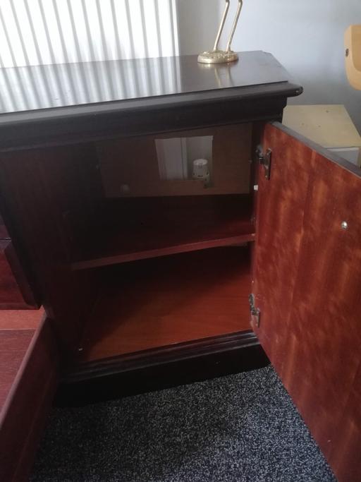  — Mohogang TV Wooden Cabinet