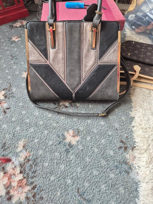  — bag