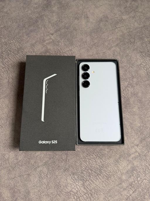  — Samsung galaxy for sale call 07582969696