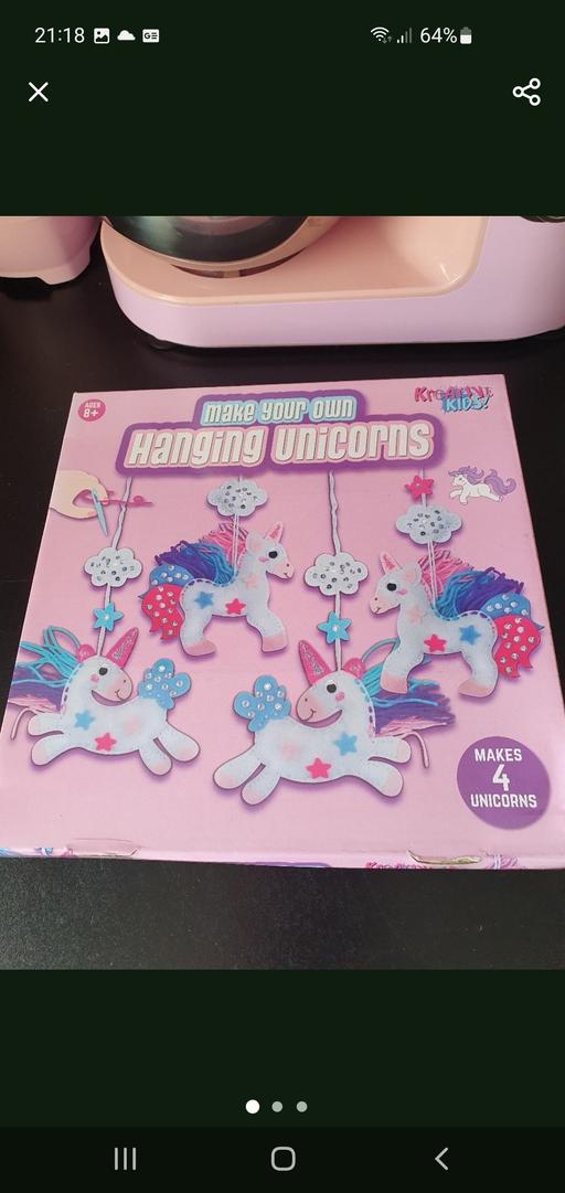  — make your own hanging unicorns set NEW