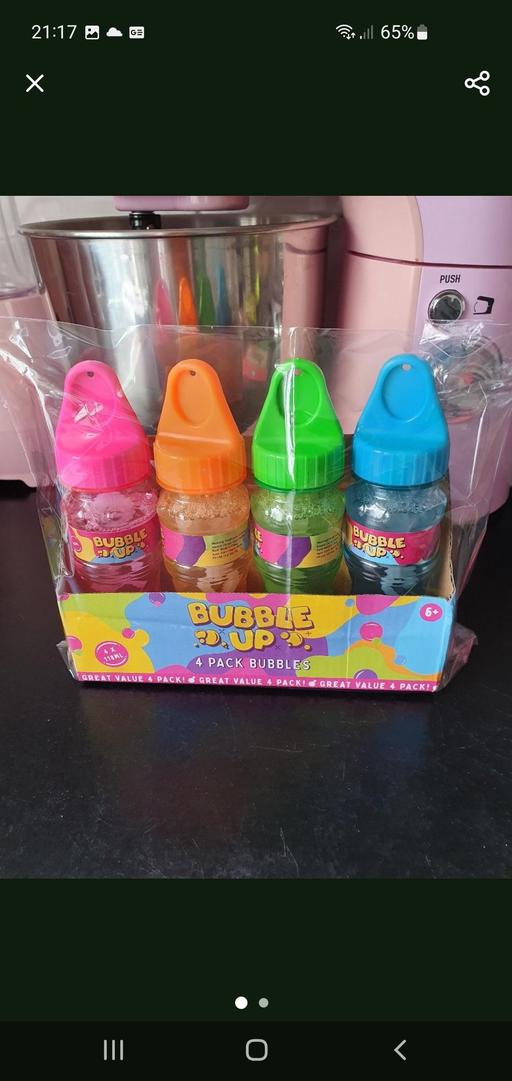  — pack of bubbles x 4 NEW