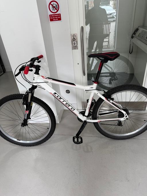  — Carrera men’s mountain bike