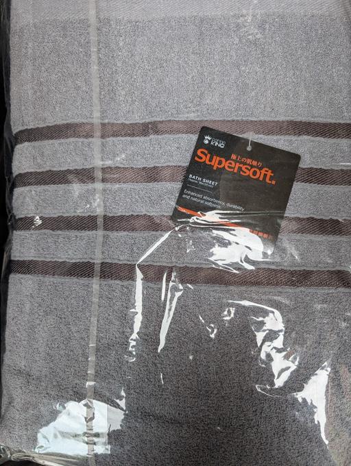  — new 3 x soft bath sheets