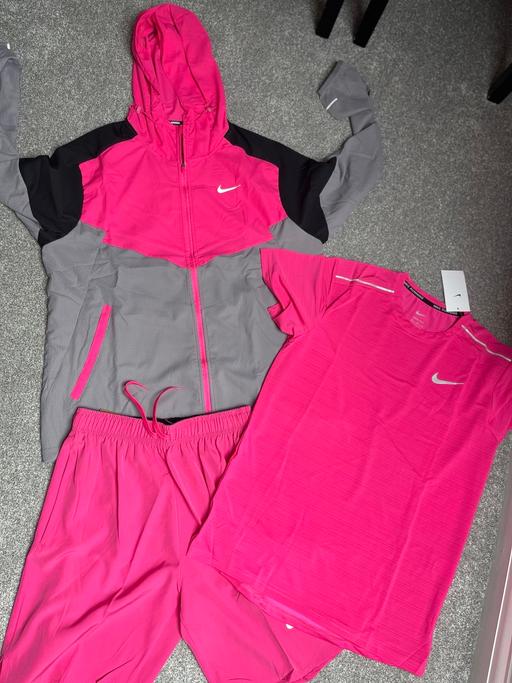  — Nike miller set