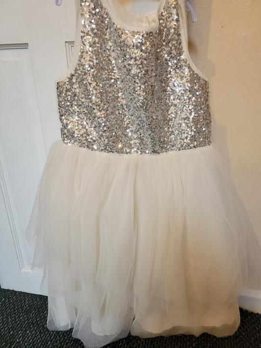  — Girls dress
