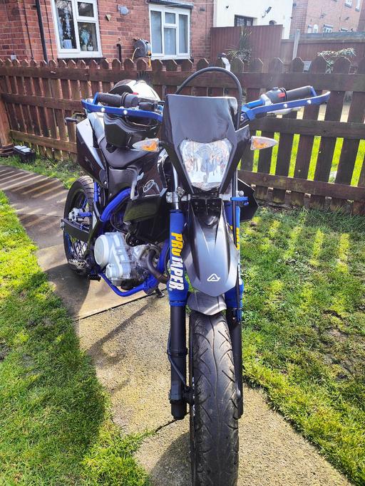  — Yamaha wr125x low miles