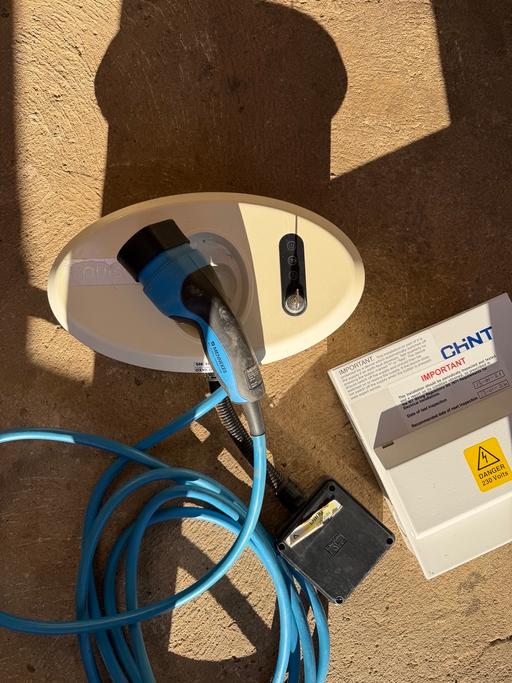  — Wall fitted electric car charger