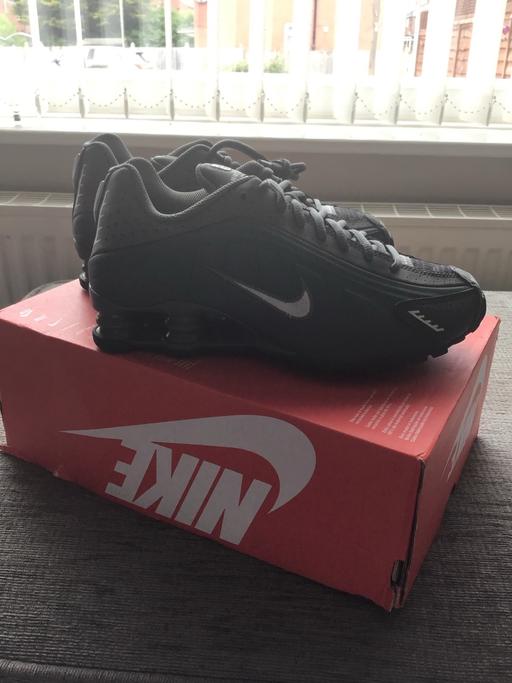  — Nike shox black grey trainers new  - Size 5