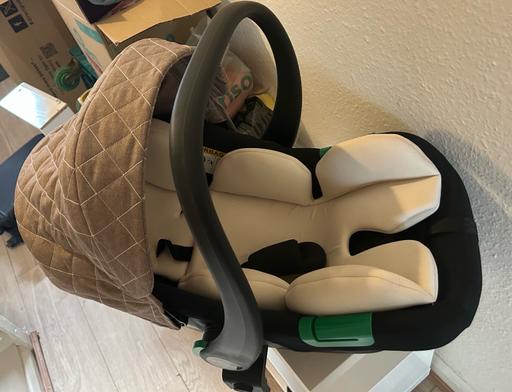  — Baby Buggy 3 in 1 Pram & Car Seat