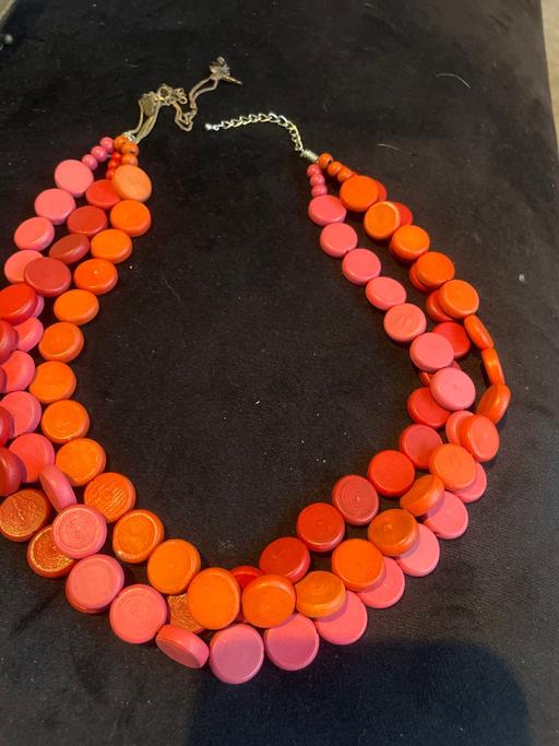  — Necklace