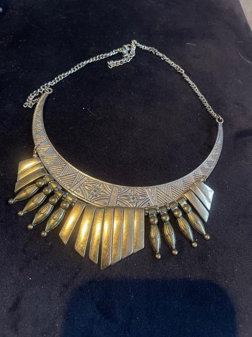  — Necklace