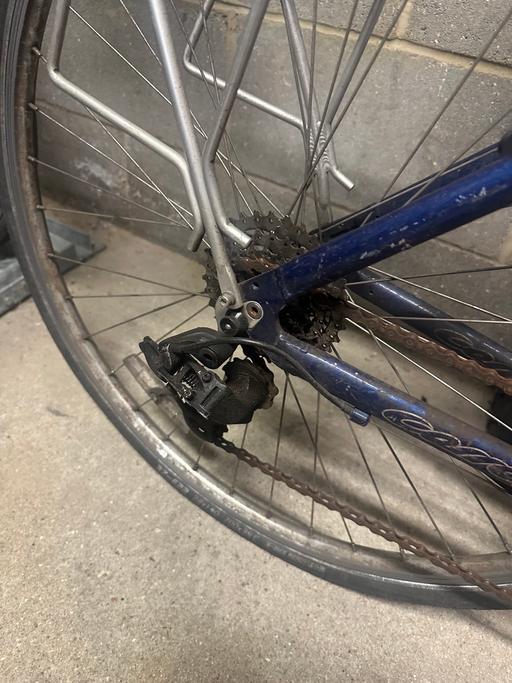  — Man’s bike