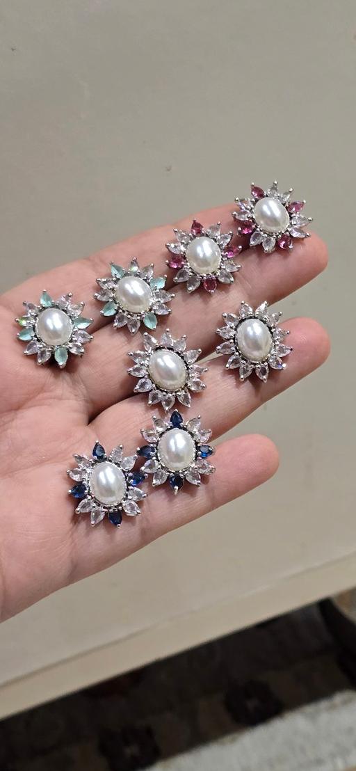  — stud earrings American diamonds pearls