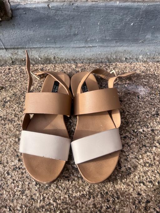  — M and S sandles