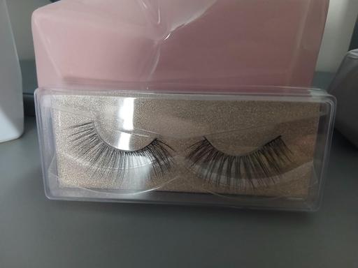  — 👁 False Eyelashes 👁