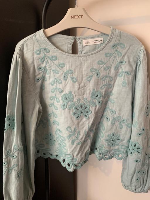  — Zara top