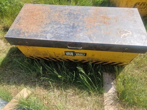  — Box For Tools