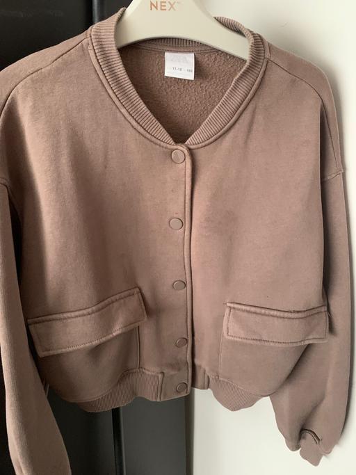  — Zara button sweattop