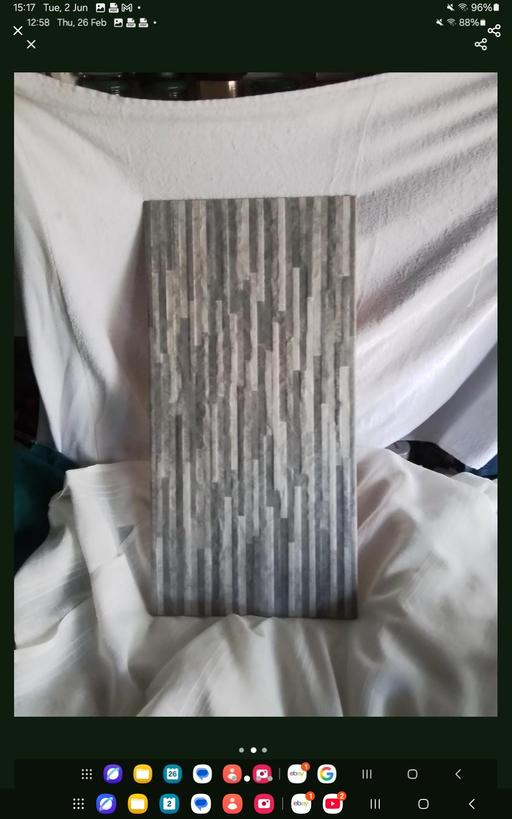  — 4 Boxes of wall tiles