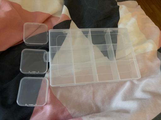  — Storage item