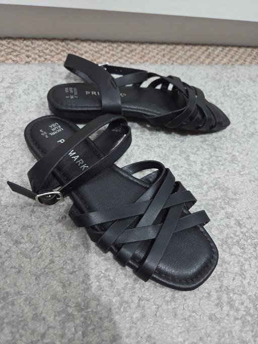 — 🌟NEW🌟 Size 2 PRIMARK black sandals