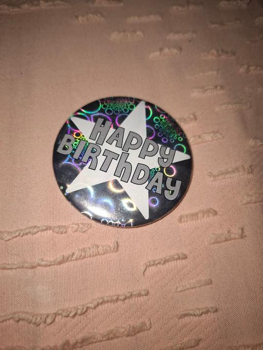  — happy birthday badge 