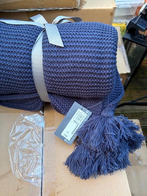  — Bnwt navy throw