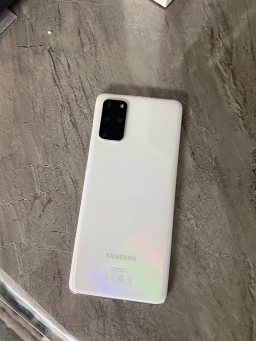  — Samsung galaxy s20 plus and s21 £140 each