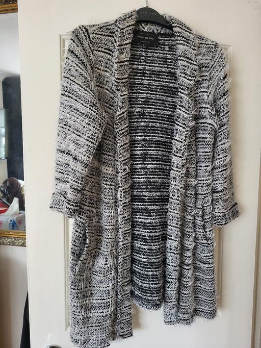  — jacket  river island