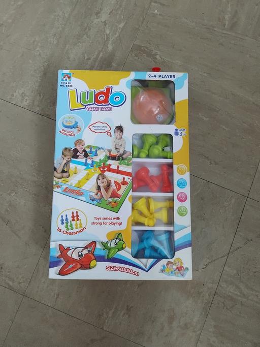  — Ludo.