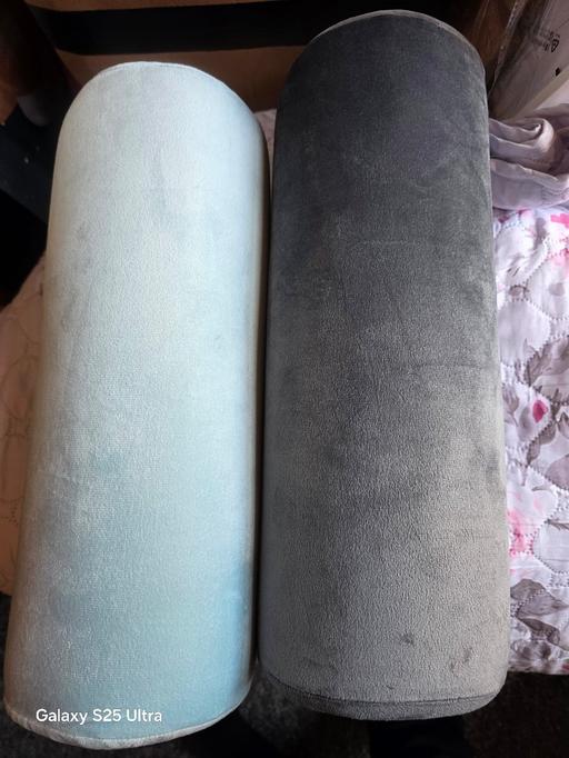  — Taupe Bolster Pillosw