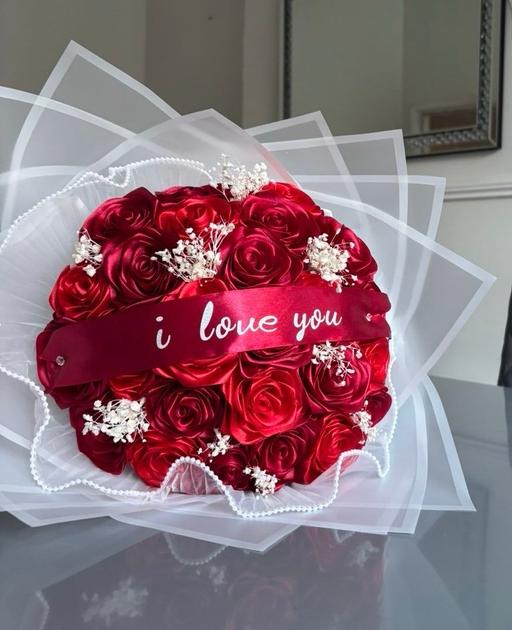  — Artificial Bouquet
