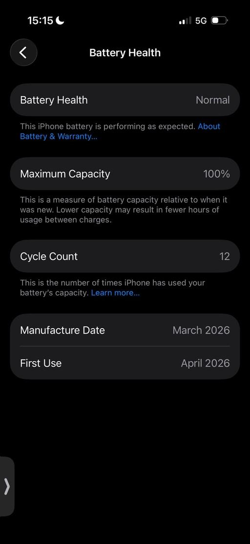  — iPhone 17 pro deep blue