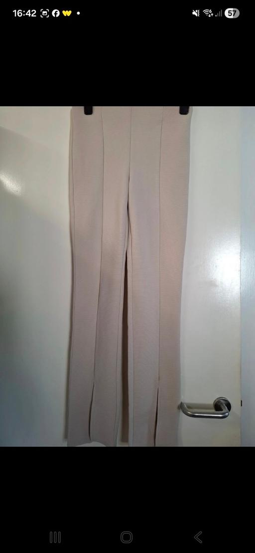  — beige ribbed trousers size medium