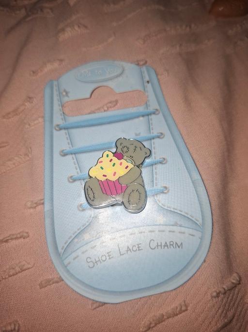  — brand new shoe lace charm