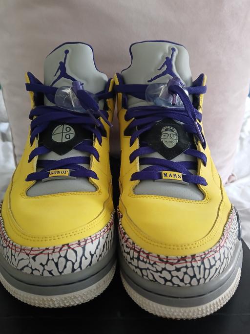  — Son of Mars genuine Nike trainers